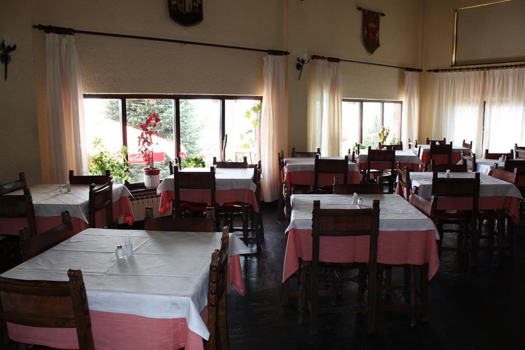 Hotel Restaurante Astorga Pradorrey Exteriör bild